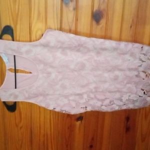 MEd sleeveless top ivory and light pink